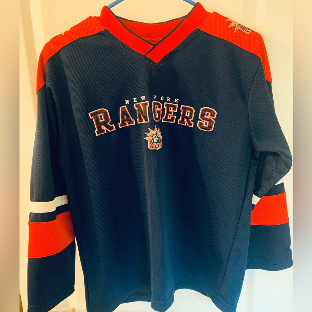 Nike New York Rangers Team Shirt Navy Blue with Red Boys Size M 12-14